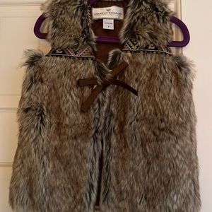 NWOT american widgeon faux fur vest